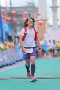 BIB: 525
                            <button type="button" onclick="openModal(21764441)" class="btn btn-primary btn-sm float-right btn-popup" data-toggle="modal" data-target=".modal-high-quality">
                        <i class="fas fa-shopping-cart"></i> Add to Cart
                    </button>
                                            <button type="button" onclick="isThisMe(21764441, true)" class="btn btn-success btn-sm float-right btn-popup btn-isme hidden" data-toggle="tooltip" data-placement="bottom" title="นี่คือรูปของคุณใช่ไหม คลิกที่นี่เพื่อเอาเข้าอัลบั้ม">
                        <i class="fas fa-plus"></i> Add to album
                    </button>
                    <button type="button" onclick="isThisMe(21764441, false)" class="btn btn-warning btn-sm float-right btn-popup btn-isnotme hidden">
                        <i class="fas fa-ban"></i> Remove from album
                    </button>